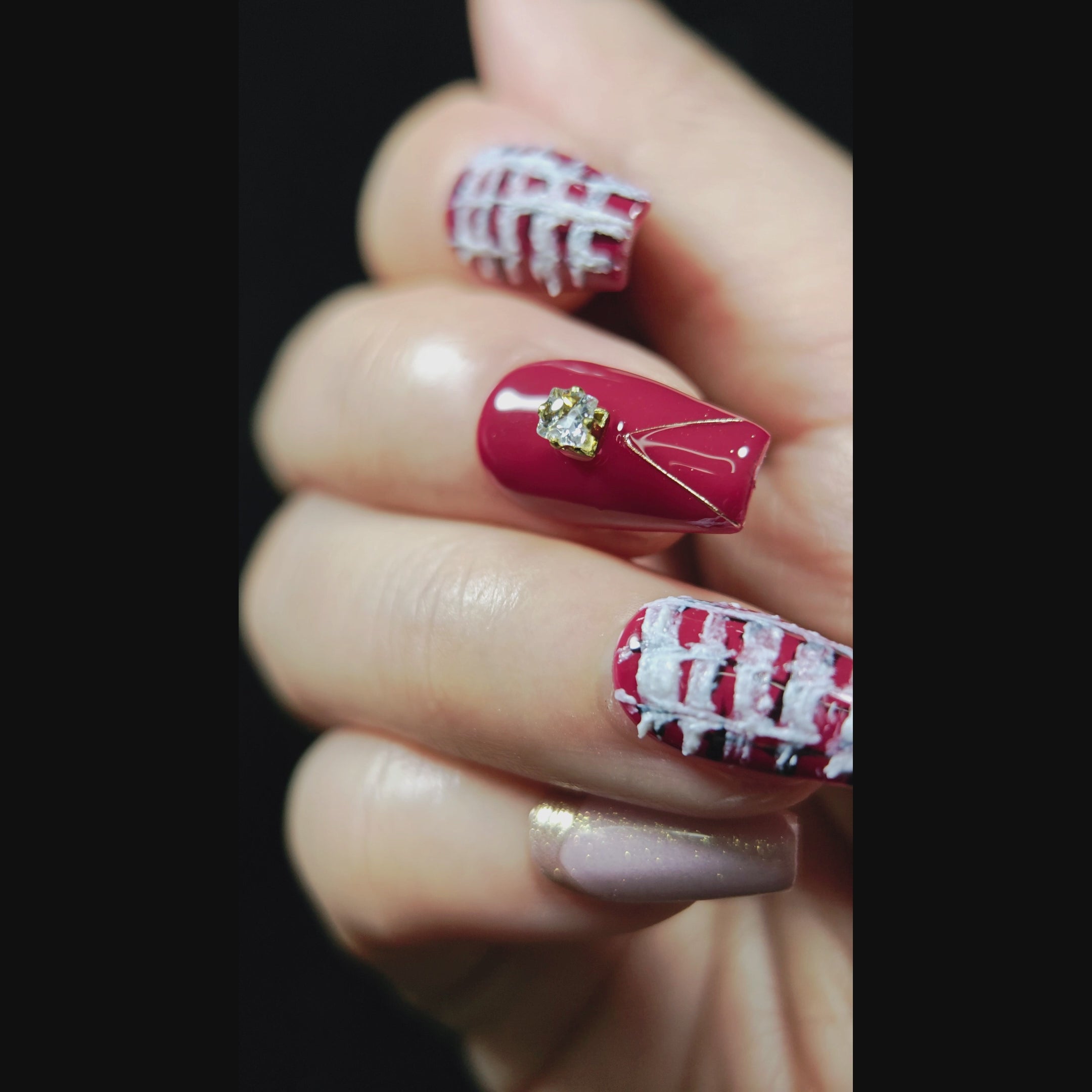 stunnails acrylic press on nails Coffin Chanel's pink video