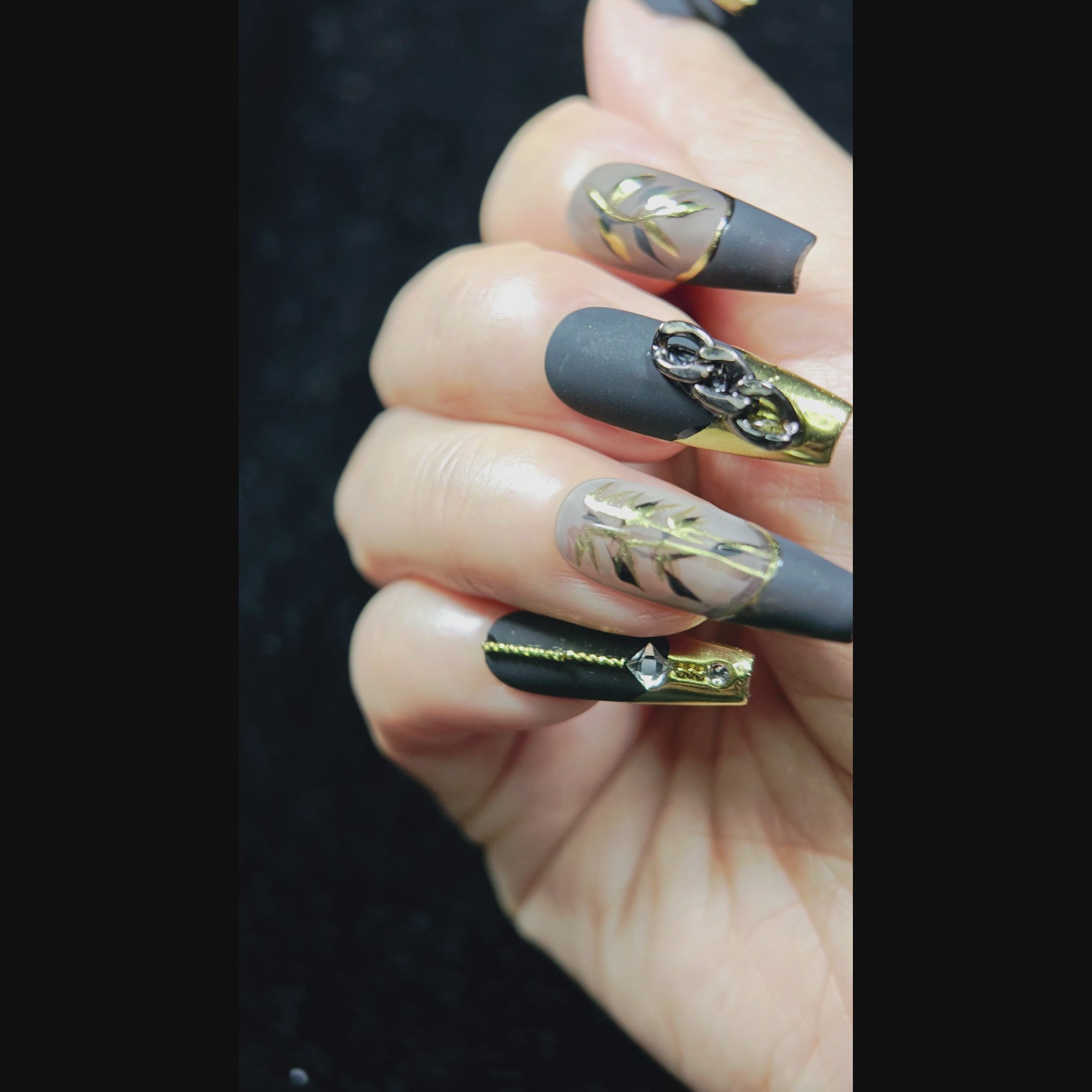 stunnails acrylic press on nails Coffin Viper video