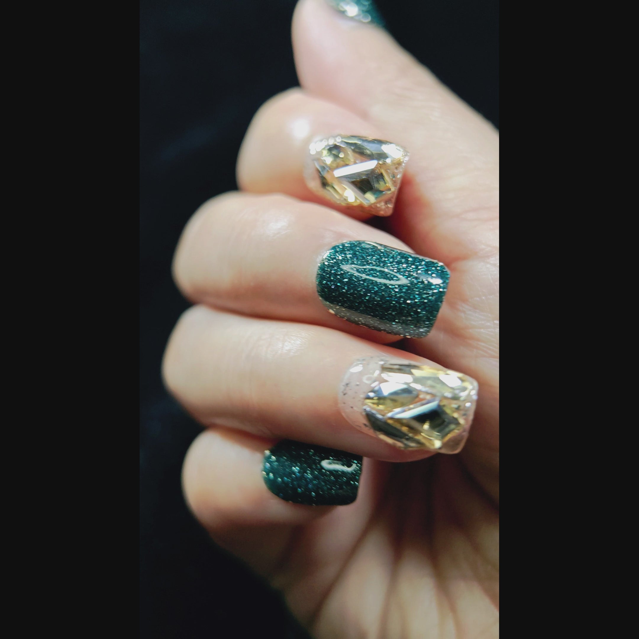stunnails acrylic press on nails Square Emerald diamond video