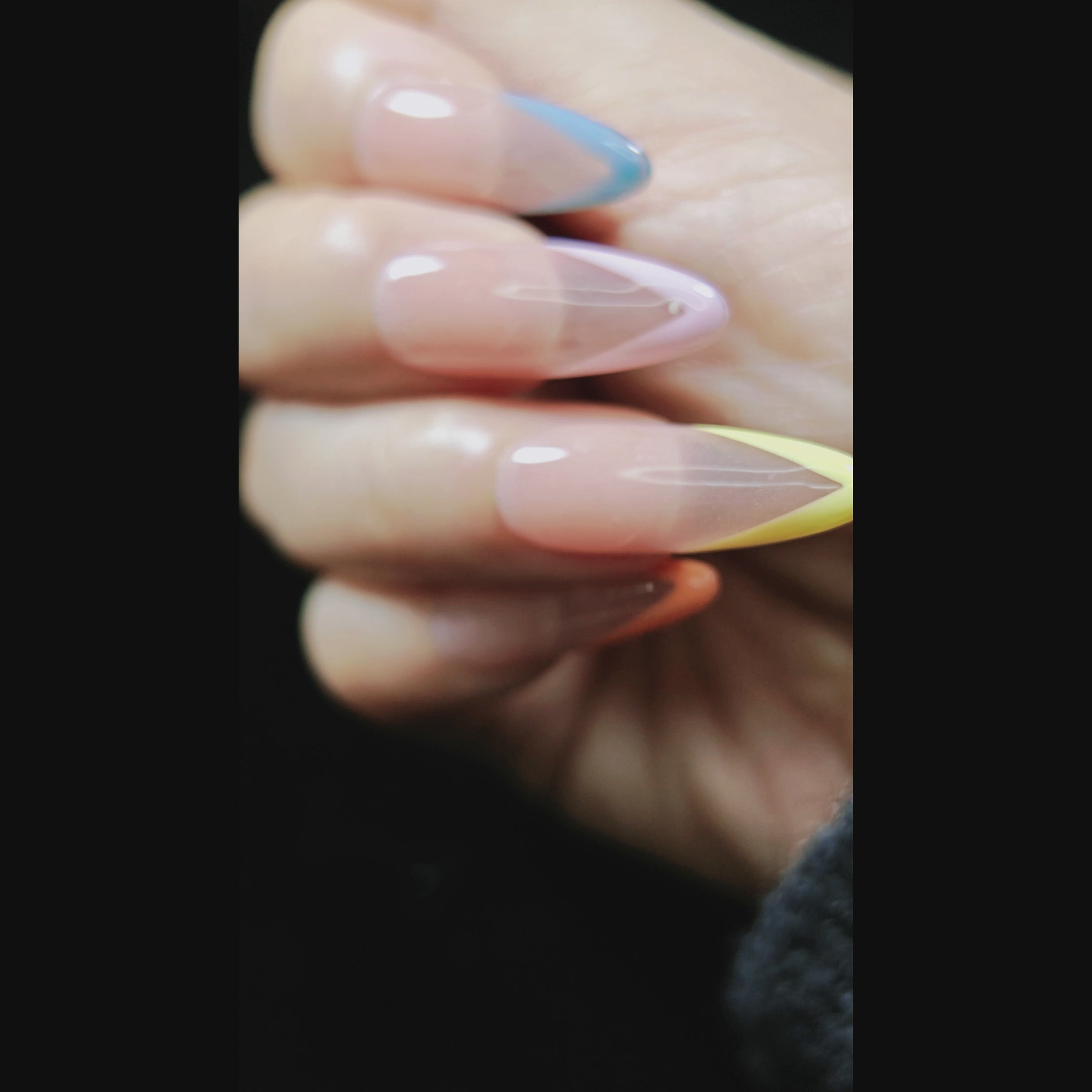 stunnails acrylic press on nails Almond Vibrant french video