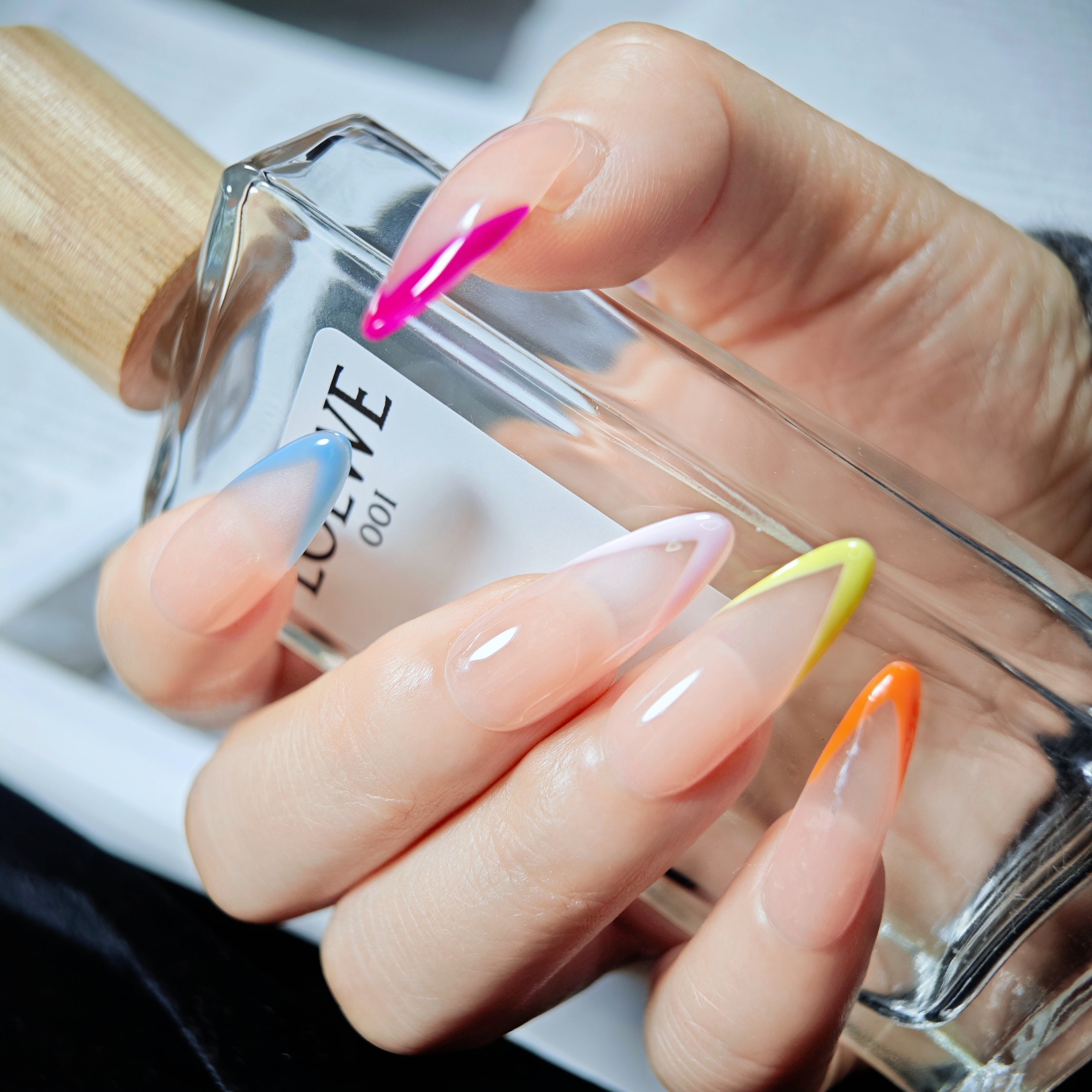 stunnails acrylic press on nails Almond Vibrant french