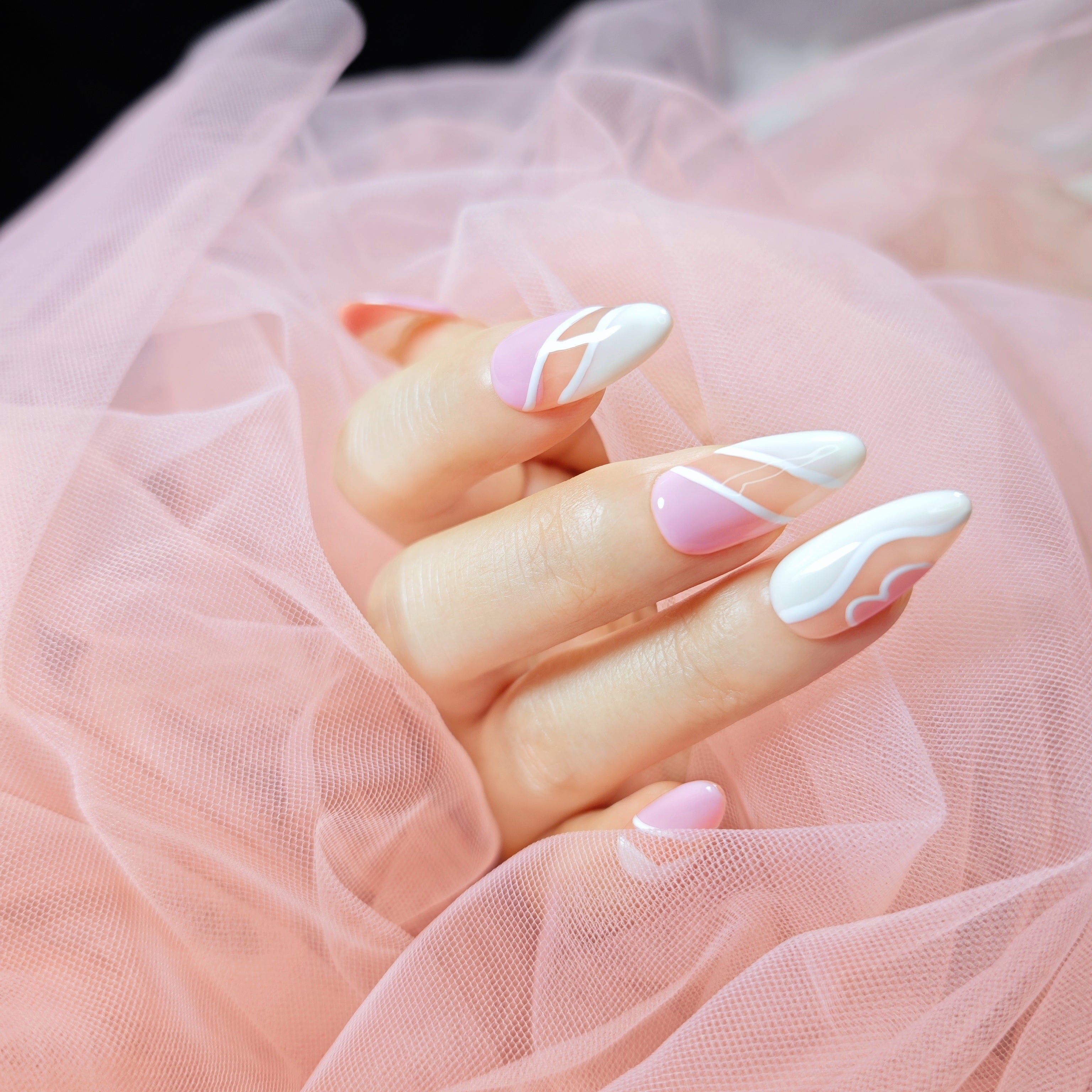 stunnails  acrylic press on nails Almond Flowing pink

