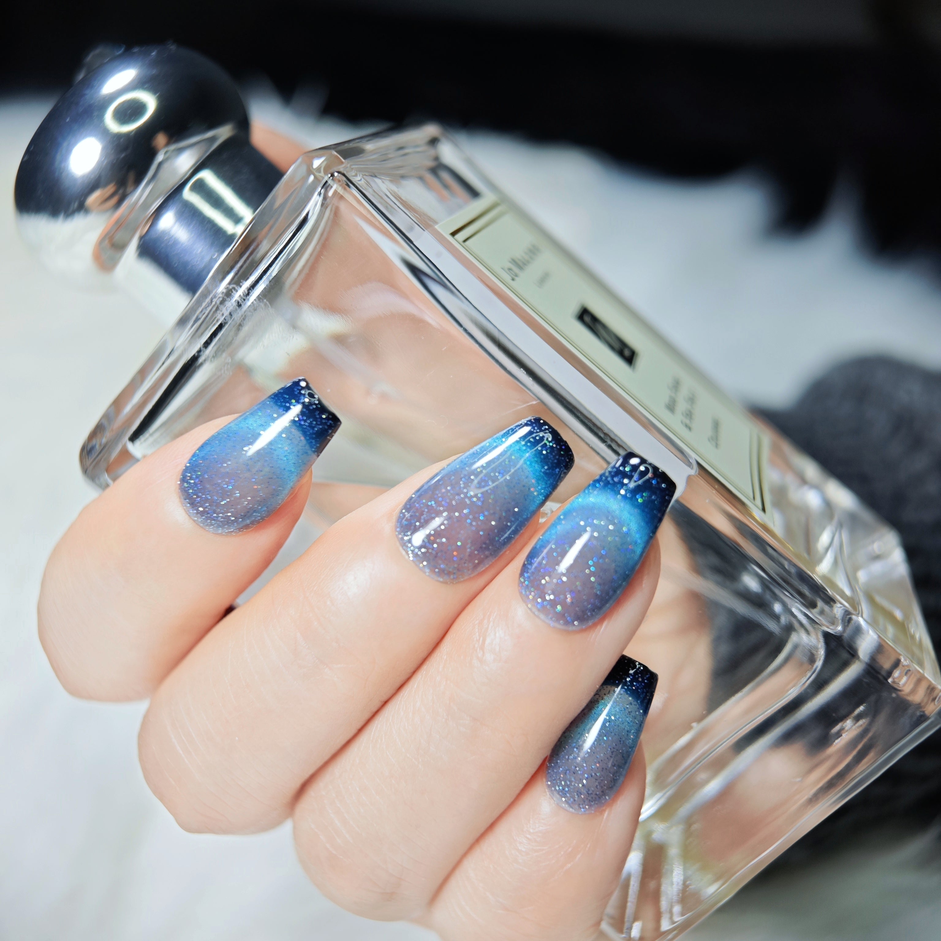 stunnails  acrylic press on nails Coffin Blue aurora
