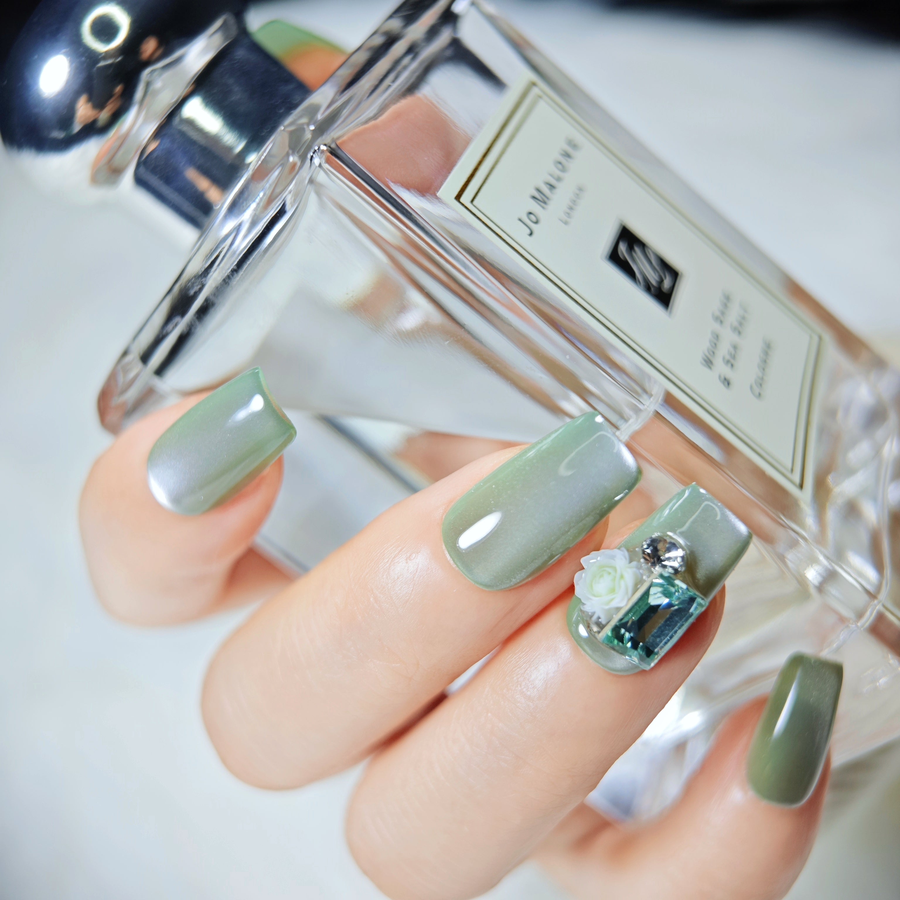 stunnails  acrylic press on nails Square Coffin Green mirror
